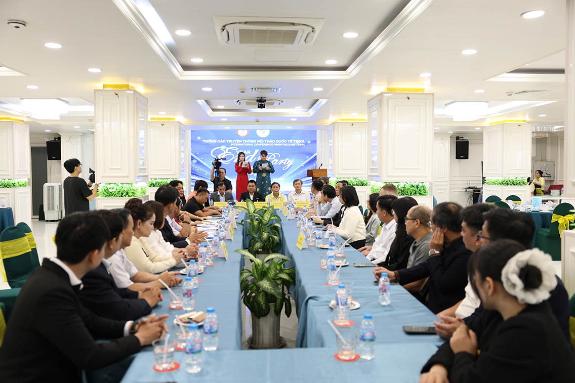 Viện Nghiên cứu Hướng nghiệp và Hội nhập quốc tế đẩy mạnh chiến lược hội nhập, ký kết hợp tác đào tạo với đối tác Canada